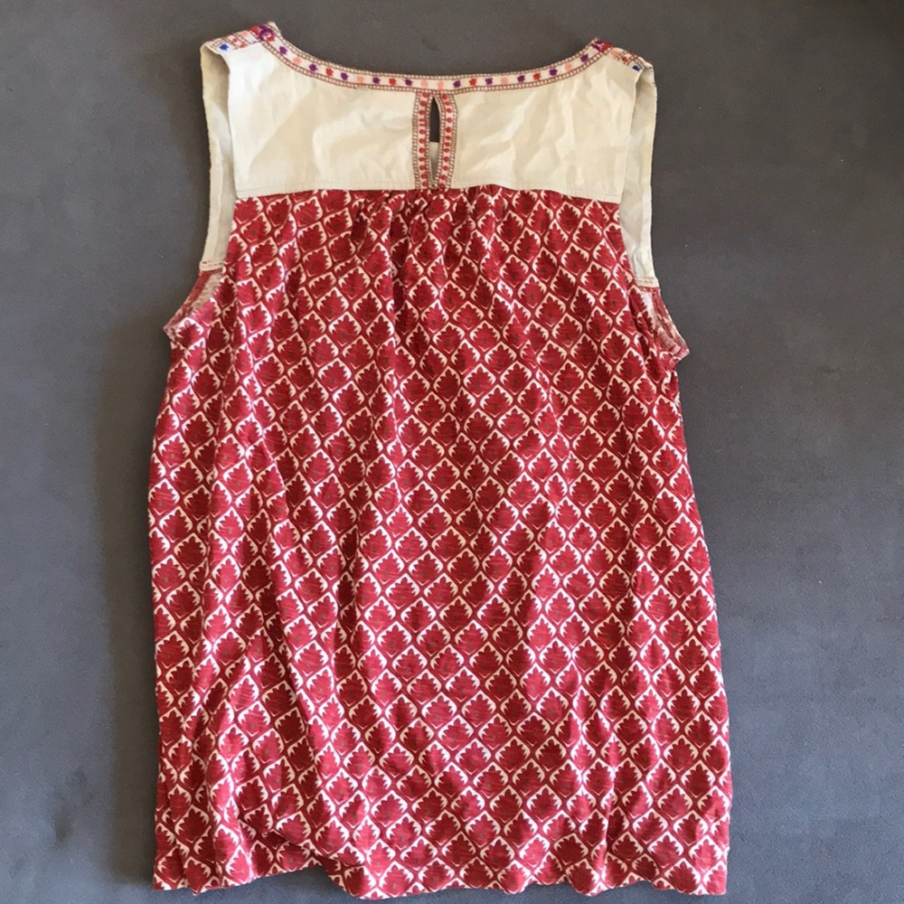 Embroidered Akemi & Kin Top - Picture 5 of 5
